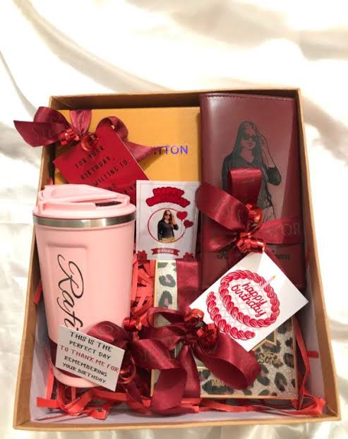 Personalized Gift Boxes
